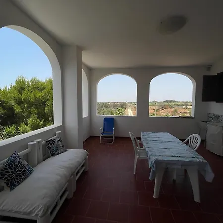 Apartment La Sarparea, Masseria Sant Isidoro (Apulia)